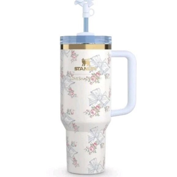 Stanley LoveShackFancy Holiday Quencher 40oz - Picture 3 of 3